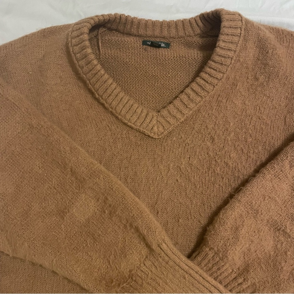 WILD FABLE V NECK SWEATER
